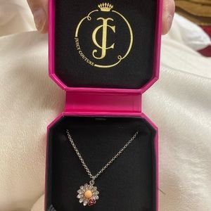 Juicy Couture Daisy Necklace